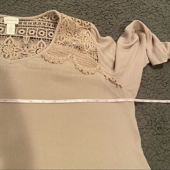 Chico’s Tan Crocheted Top Blouse Size Large - Picture 6 of 11